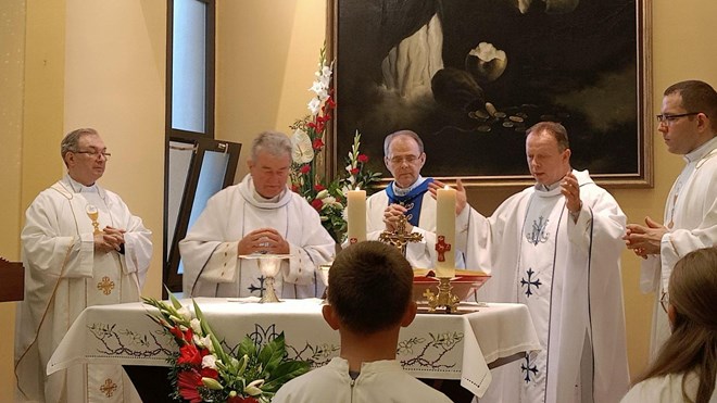 Proslava Gospe Žalosne u samostanu Klanjateljica Krvi Kristove u Ivanečkom Vrhovcu